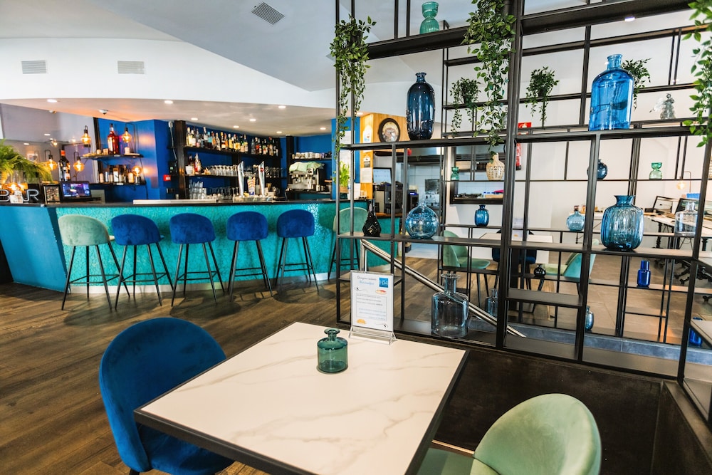 Hotel 54 Barceloneta 8