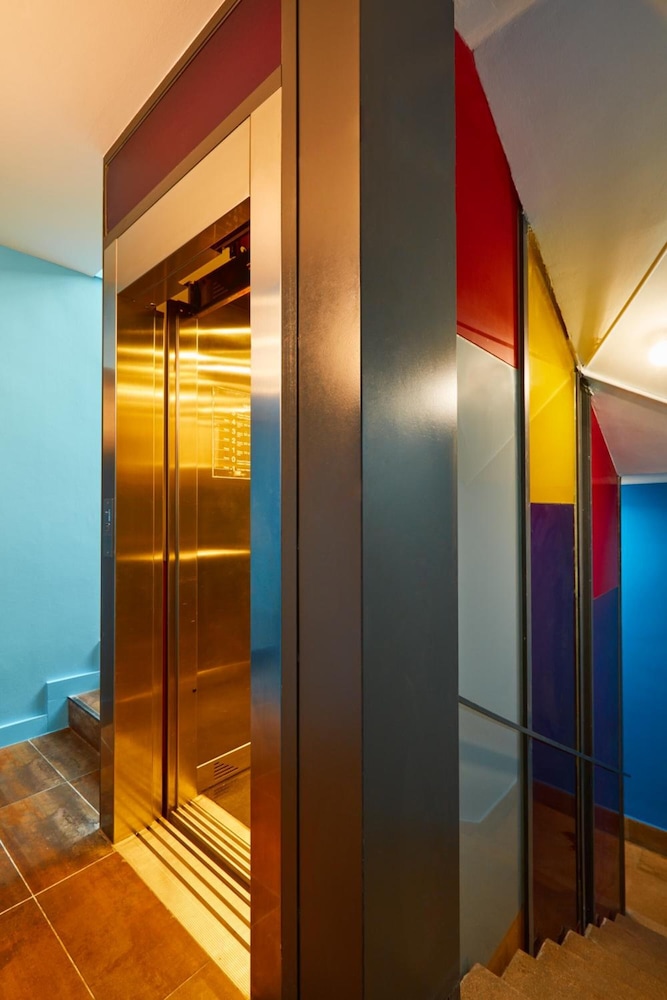 Hotel 54 Barceloneta 6