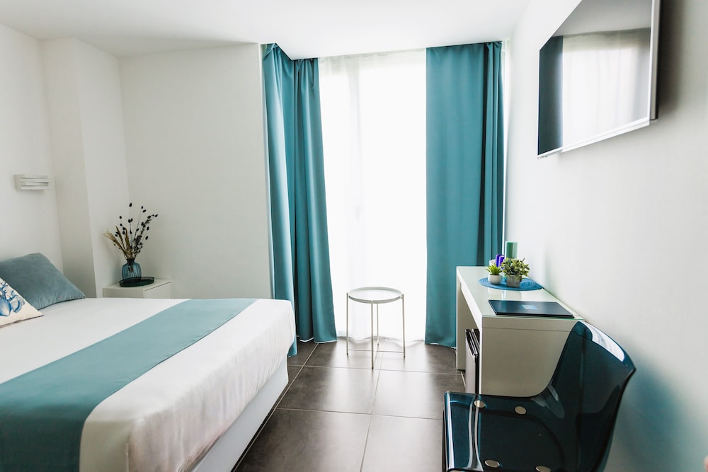 Hotel 54 Barceloneta 3