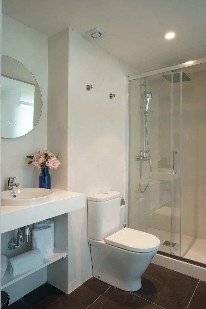 Hotel 54 Barceloneta 5