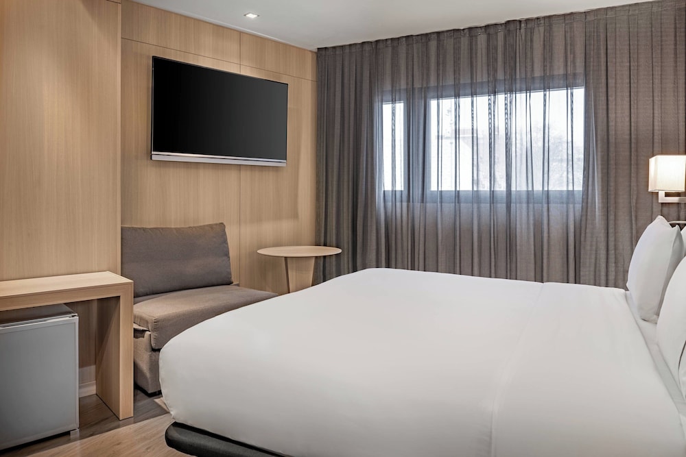 AC Hotel Sants 14
