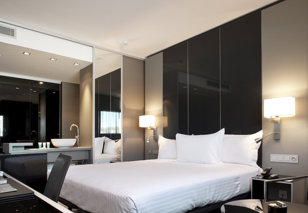 AC Hotel Sants 4