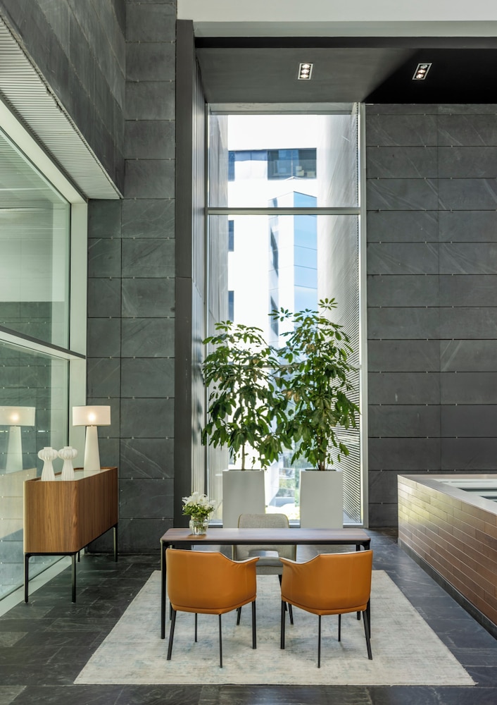 Hotel ILUNION Atrium 2