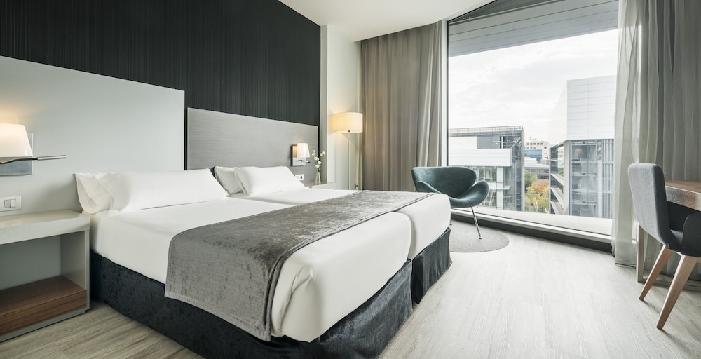 Hotel ILUNION Atrium 23