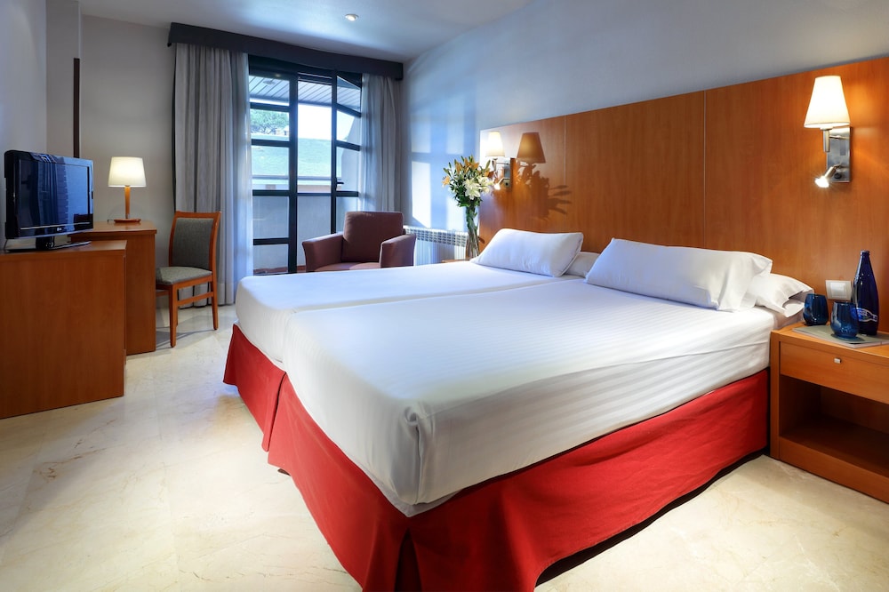Exe Gran Hotel Almenar 14