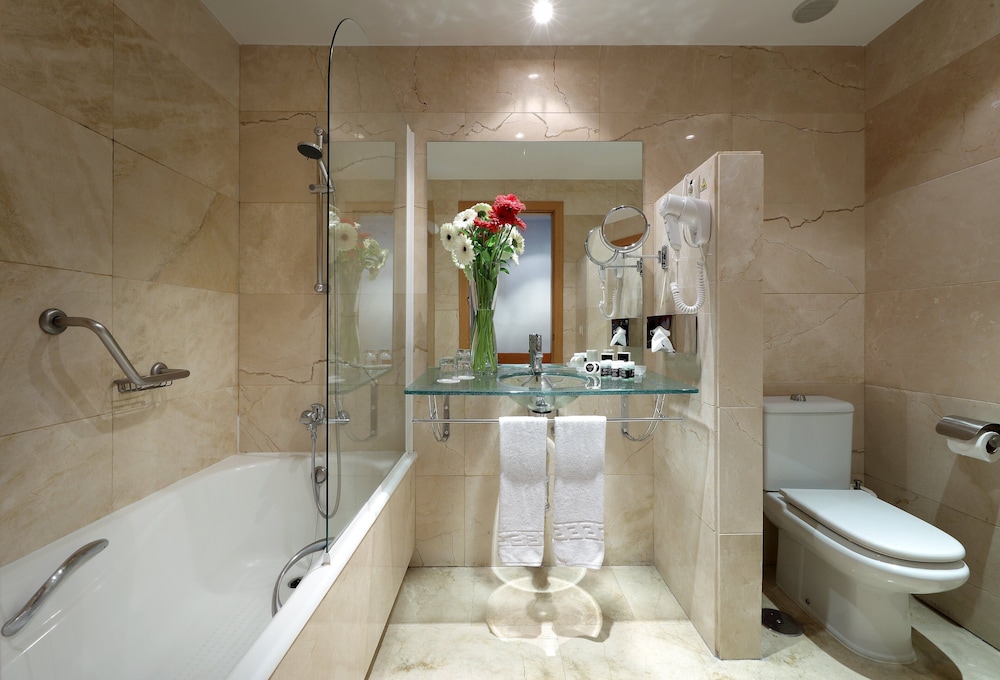 Exe Gran Hotel Almenar 13