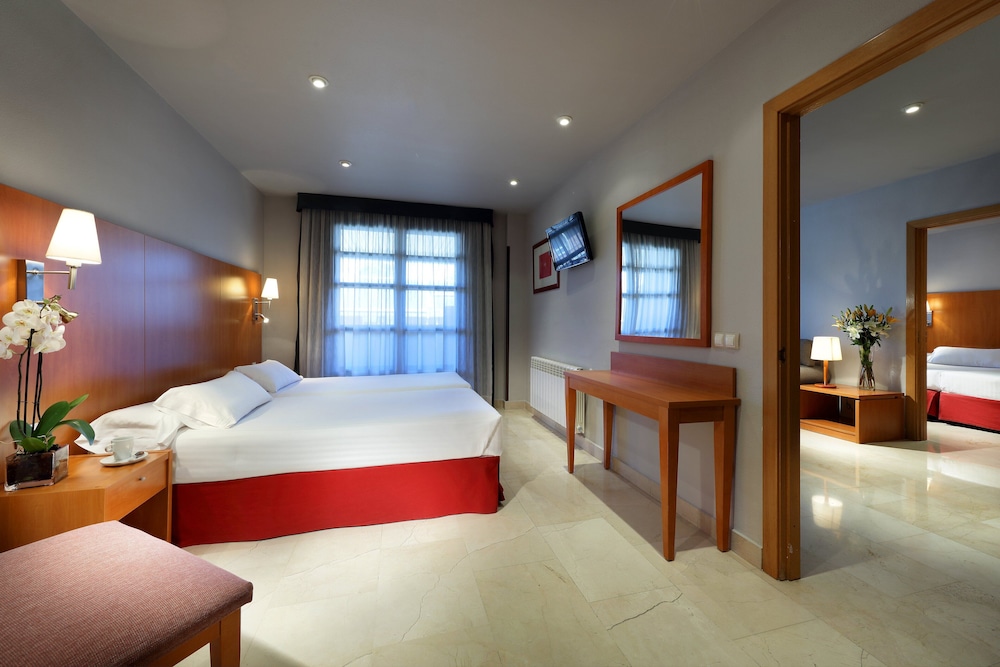 Exe Gran Hotel Almenar 16