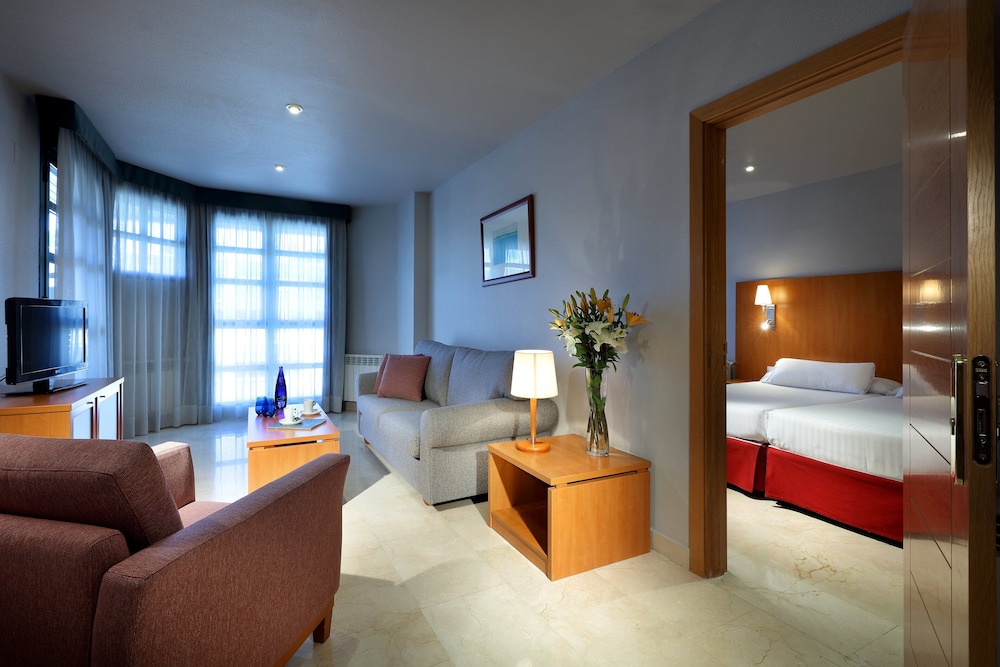 Exe Gran Hotel Almenar 15