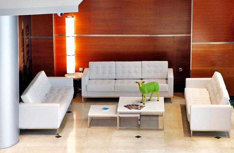 B&B HOTEL Madrid Aeropuerto T4 12