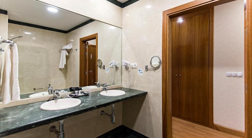 B&B HOTEL Madrid Aeropuerto T4 2