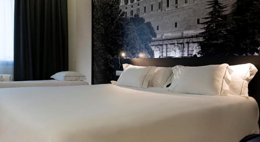 B&B HOTEL Madrid Aeropuerto T4 20