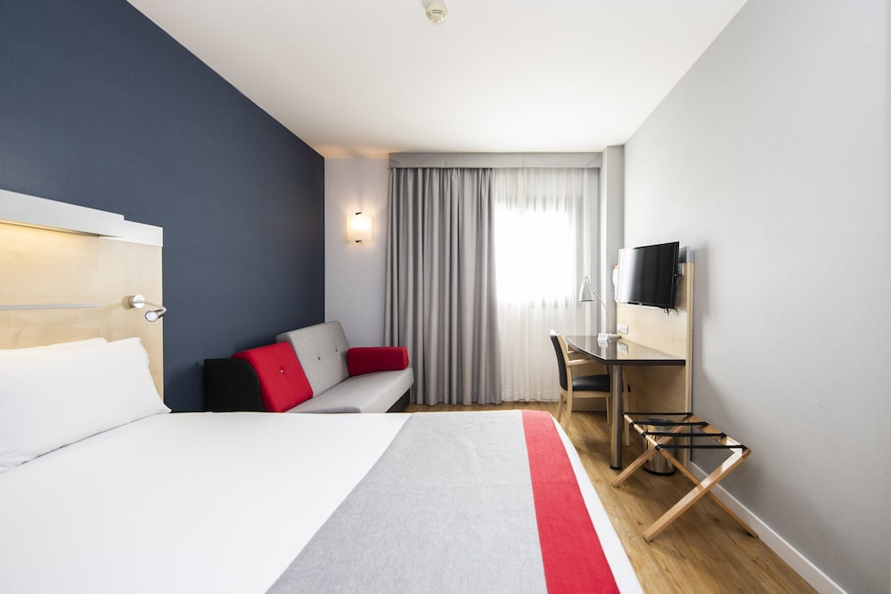 Holiday Inn Express Sant Cugat by IHG 20