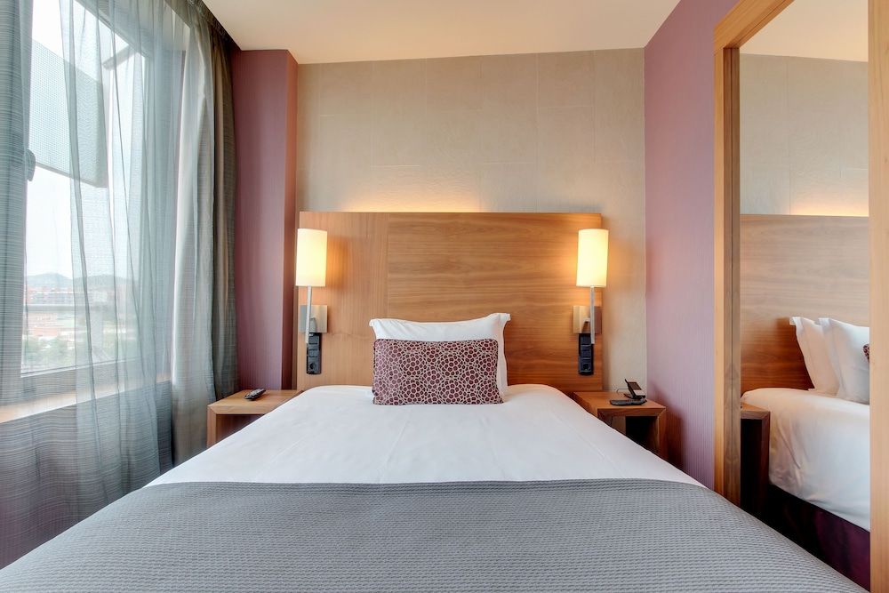 Hotel Badalona Tower 10