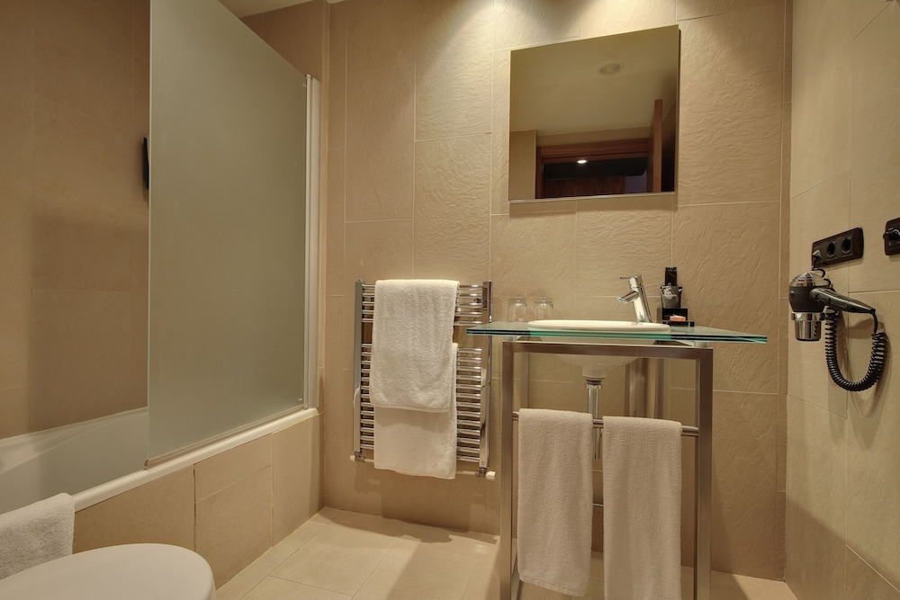 Hotel Badalona Tower 23