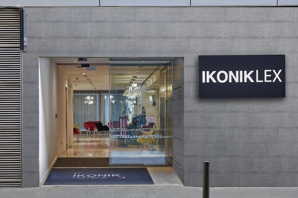 Ikonik Lex 9