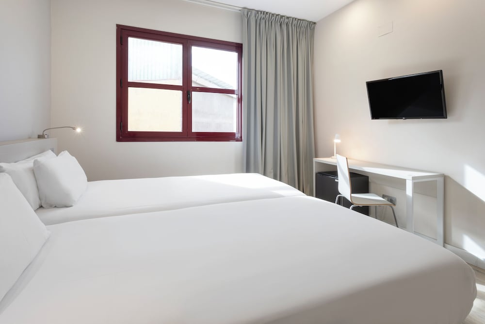 B&B HOTEL Madrid Fuenlabrada 5