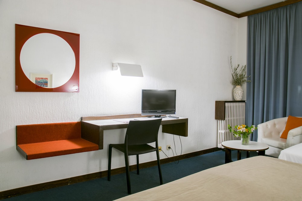 Hotel Amèrica 12