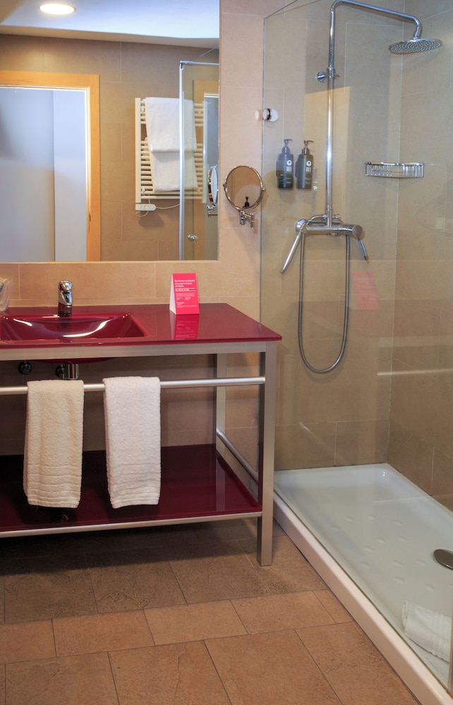 Ramada by Wyndham Madrid Getafe 21