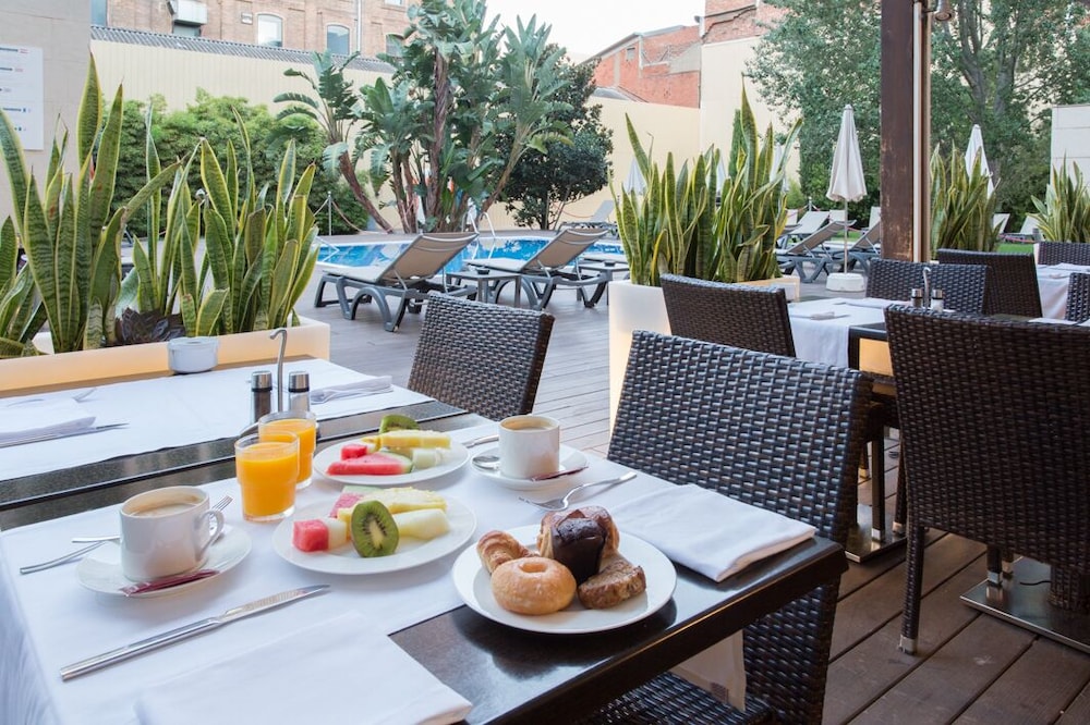 Villa Olímpic @ Suites Hotel & Spa 19