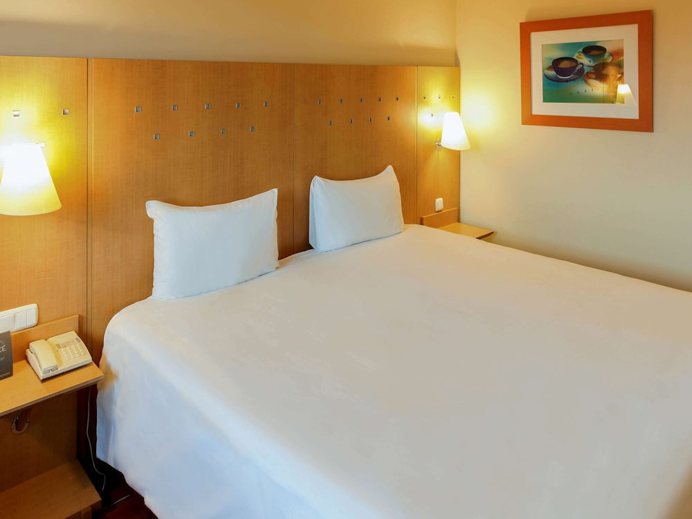 ibis Madrid Alcala de Henares La Garena 14