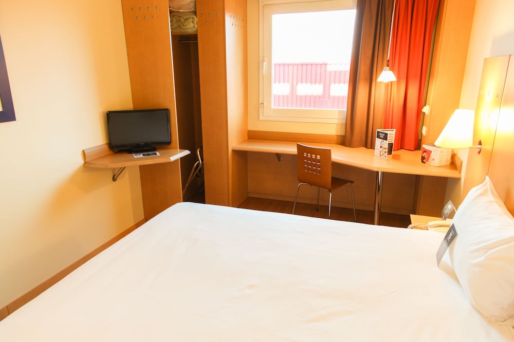 ibis Madrid Alcala de Henares La Garena 8
