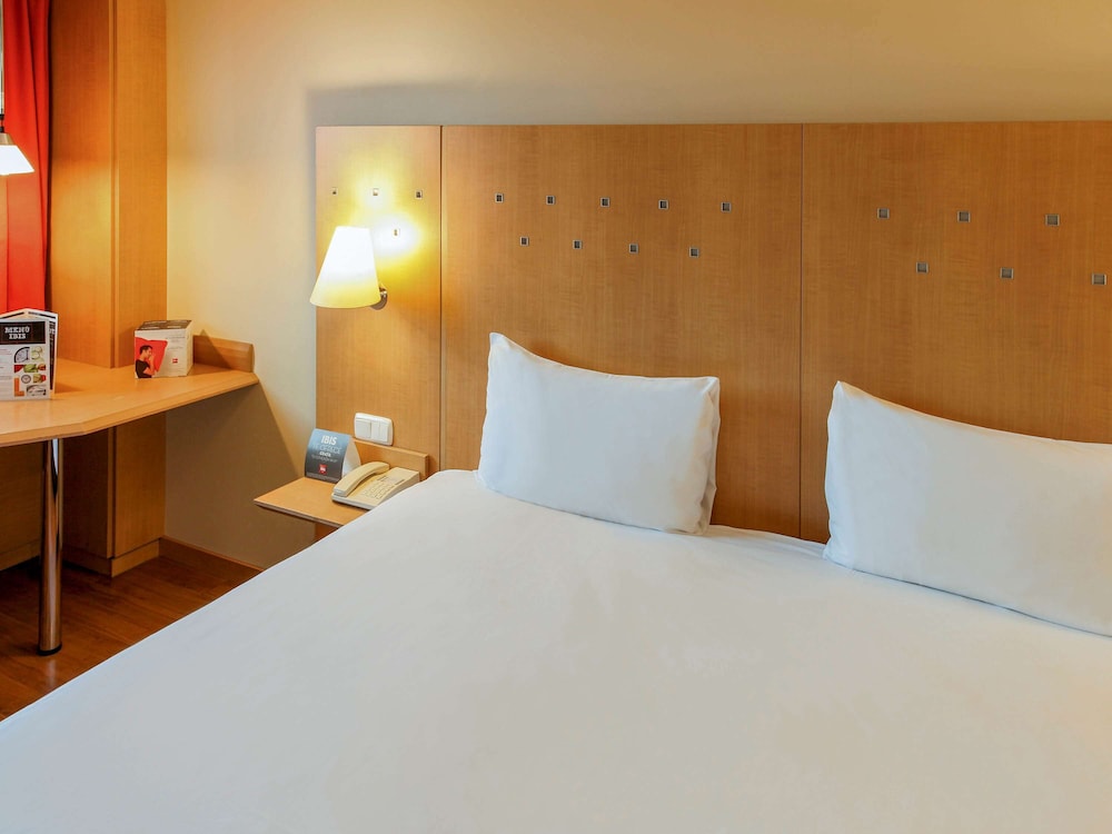 ibis Madrid Alcala de Henares La Garena 12
