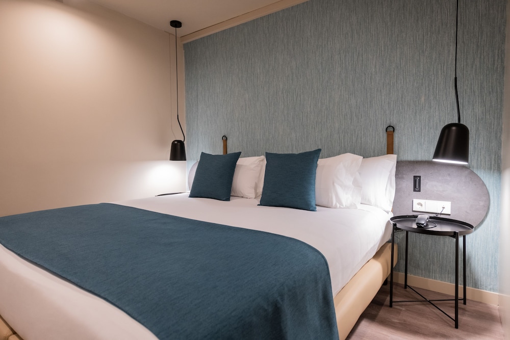 Atenea Rekord Suites 23