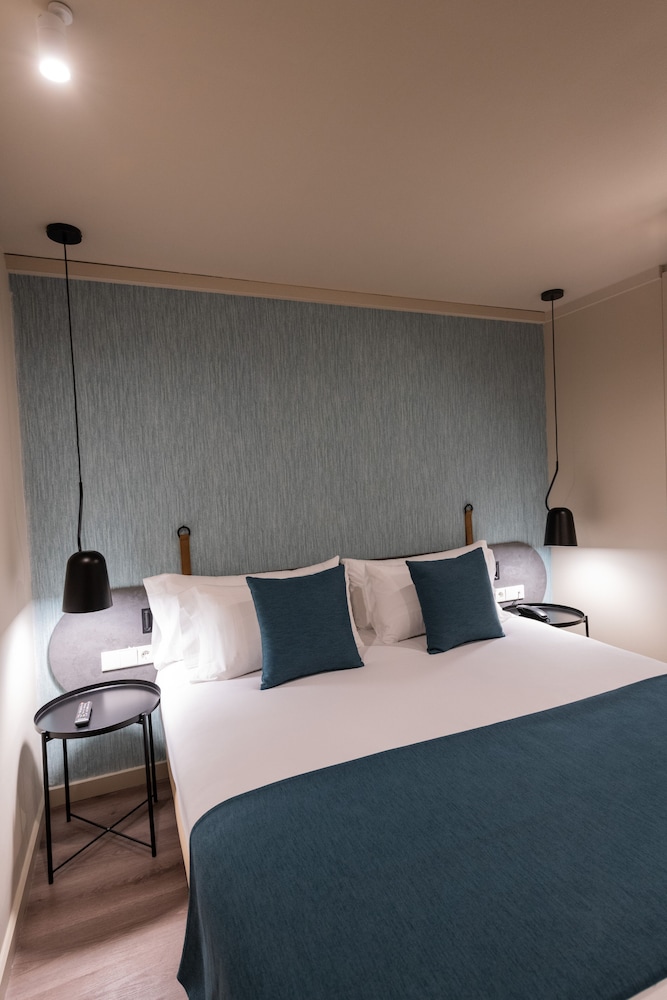 Atenea Rekord Suites 24