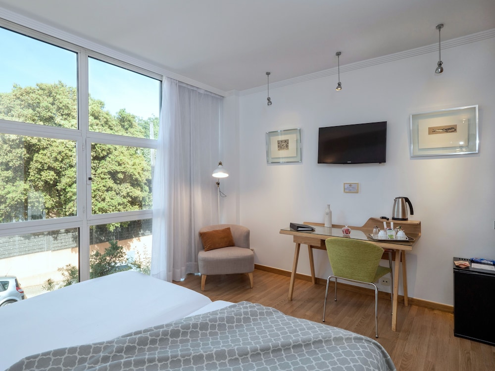 Vilana Hotel 8