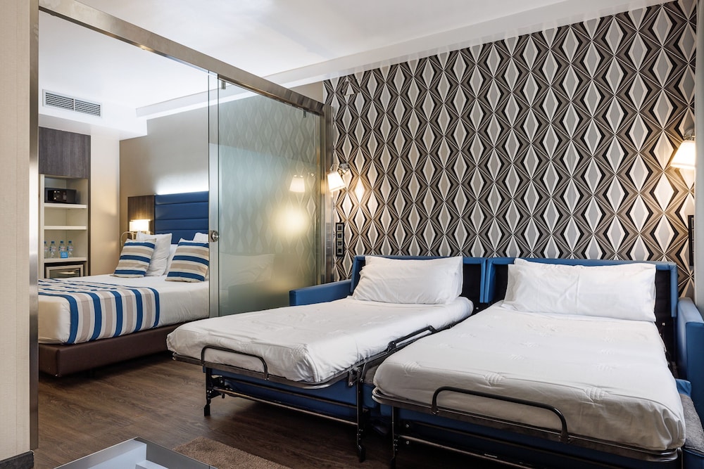 Hotel Ronda Lesseps 21