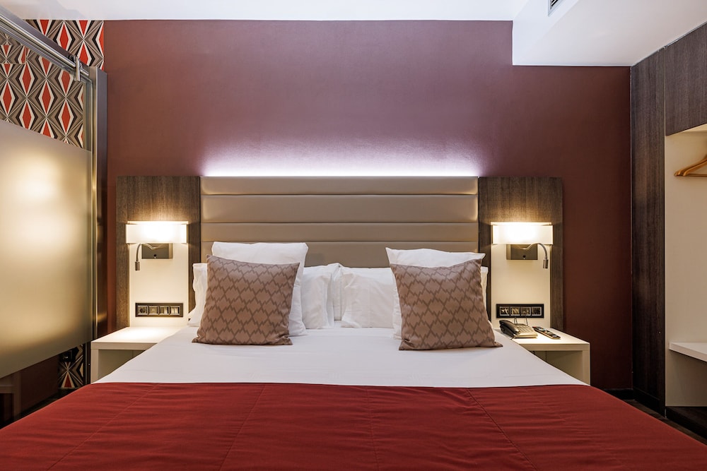 Hotel Ronda Lesseps 18