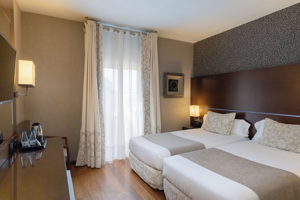 Hotel Colonial Barcelona 17