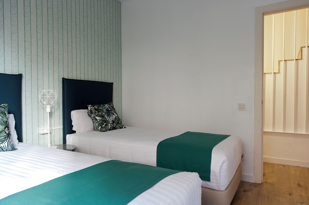 MH Apartments Sant Pau 8