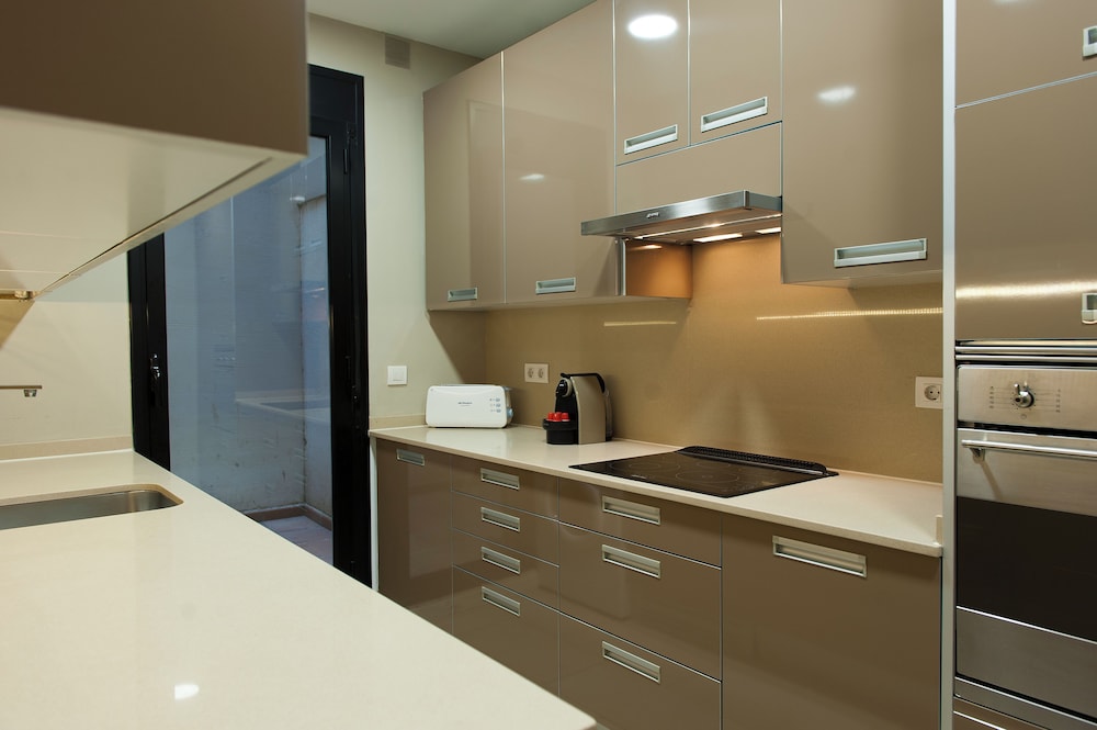 MH Apartments Sant Pau 12