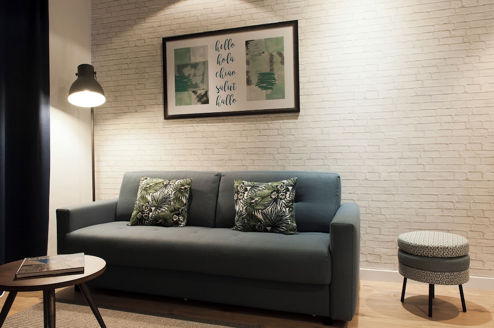 MH Apartments Sant Pau 23