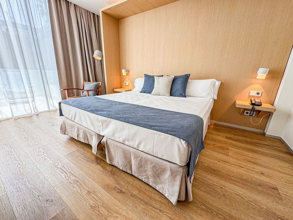 Hotel Alenti 18