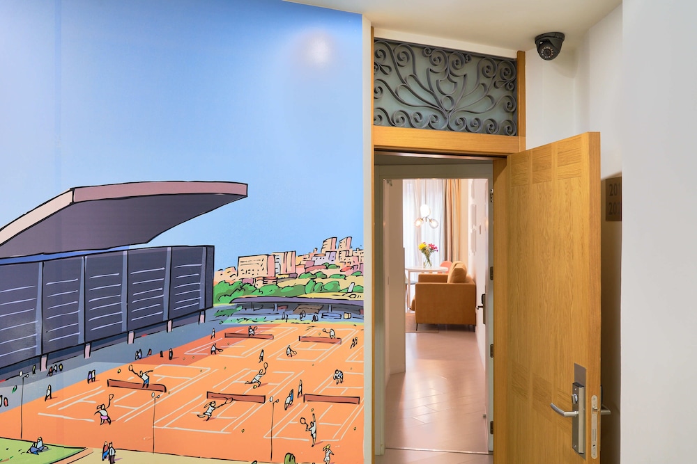 Blume Suites 2