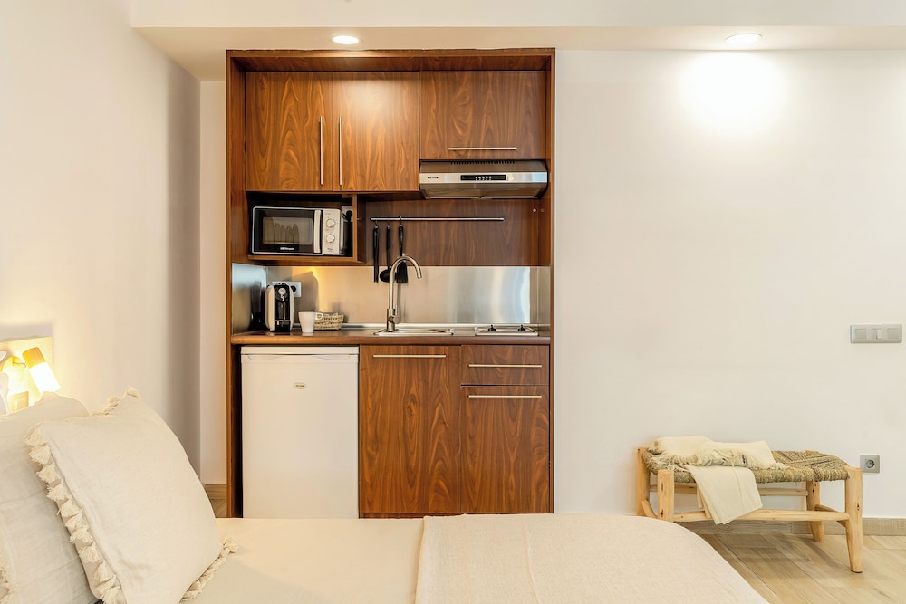 Centric Aparthotel 9