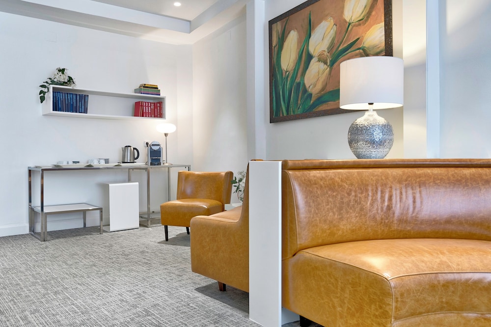 Bonanova Suite 5