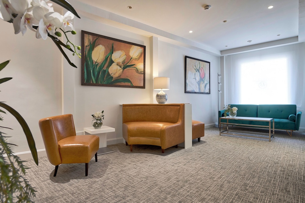 Bonanova Suite 2