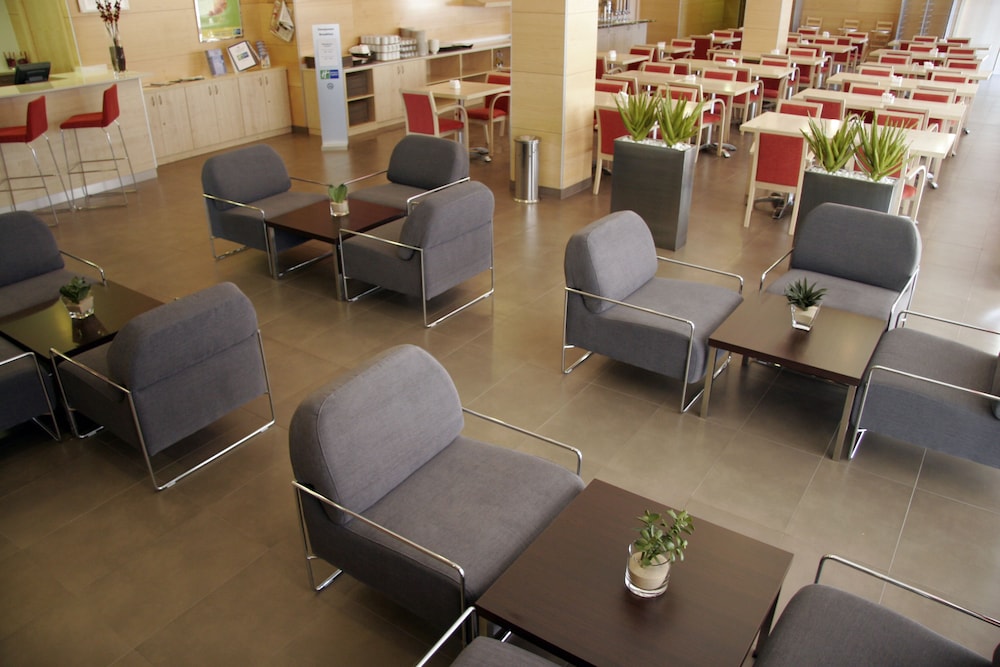 Holiday Inn Express Madrid-Getafe 5