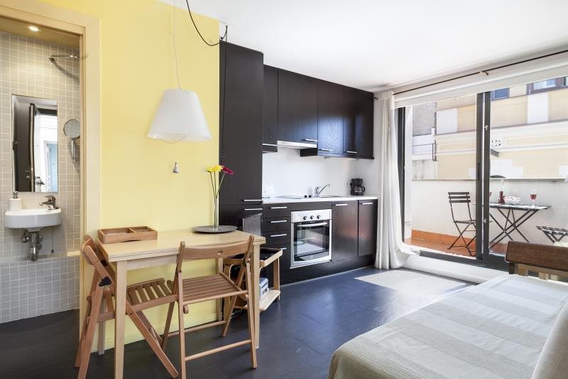 Inside Barcelona Apartments Esparteria 2