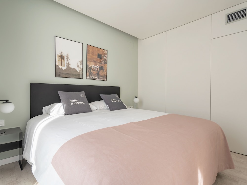 limehome Barcelona Rector Triadó 5