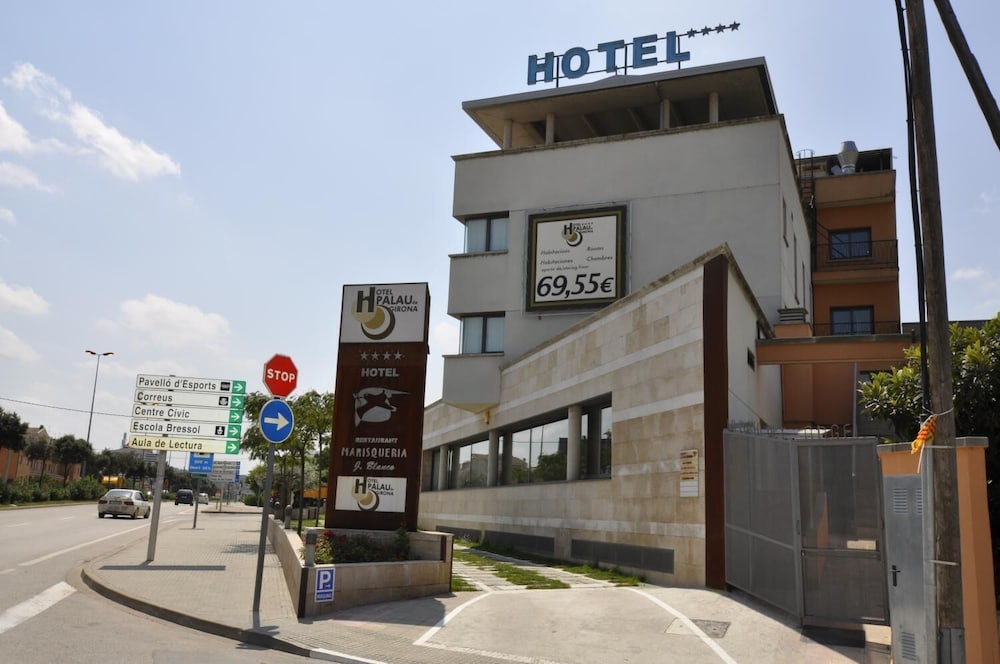Hotel Palau De Girona 23
