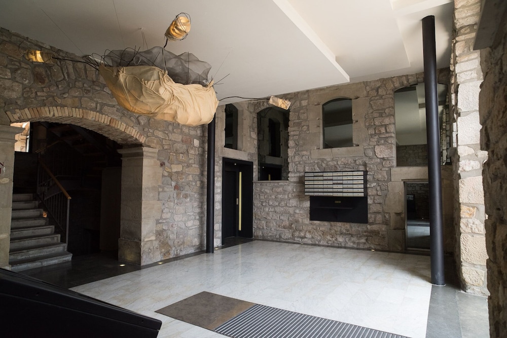Urbi Manresa Apartments 1