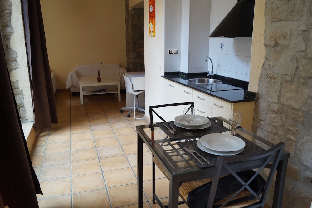 Urbi Manresa Apartments 2