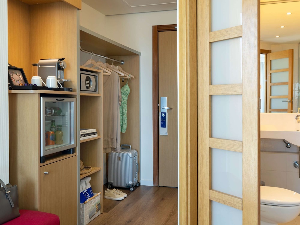 Novotel Barcelona City 24