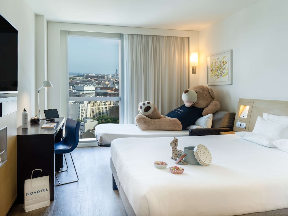 Novotel Barcelona City 9