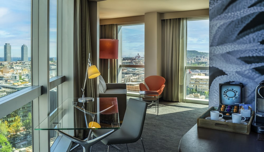 Novotel Barcelona City 5