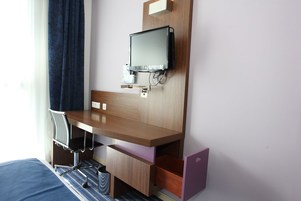 Holiday Inn Express Madrid-Leganes 3